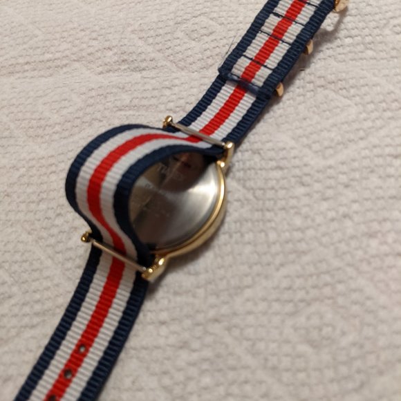 Timex watch (Running!) - Picture 3 of 4